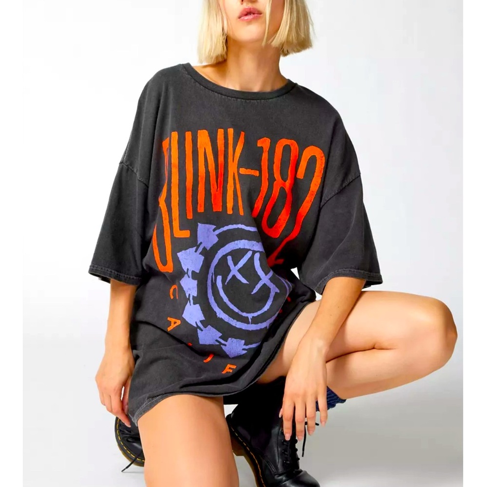 Blink 182 tee shirt dress UO New with tags Size S/M